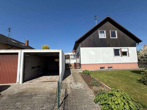 Foto - Haus zum Kaufen in Illertissen-Tiefenbach 378.000,00 € 120 m²