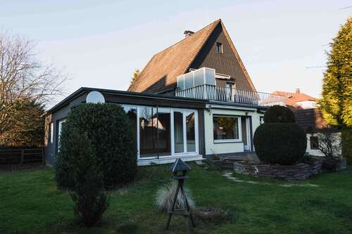 Foto - Haus zum Kaufen in Bielefeld 385.000,00 € 196 m²