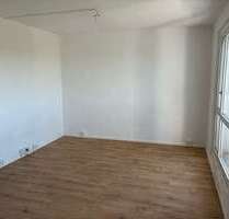 Wohnung zum Mieten in Halle (Saale) 365,00 € 66.3 m²