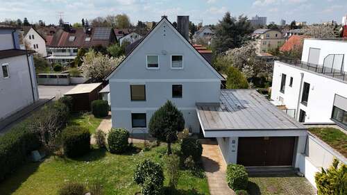 Foto - Haus zum Kaufen in München 2.100.000,00 € 293 m²