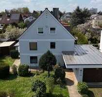 Haus zum Kaufen in München 2.100.000,00 € 293 m²