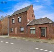 Haus zum Kaufen in Heinsberg 149.000,00 € 180 m²