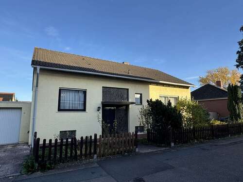 Foto - Haus zum Kaufen in Worms Pfeddersheim 349.000,00 € 174.88 m²