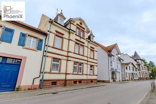 Foto - Haus zum Kaufen in LahrSchwarzwald 650.000,00 € 325 m²