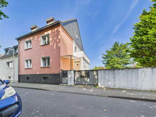 Foto - Haus zum Kaufen in Düren 419.000,00 € 147 m²