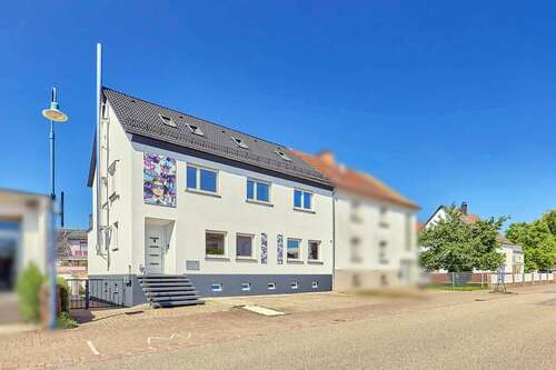 Foto - Haus zum Kaufen in Vinningen 390.000,00 € 247 m²