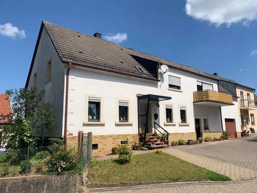 Foto - Haus zum Kaufen in Windsberg 139.000,00 € 196 m²