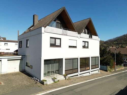 Foto - Haus zum Kaufen in Klingenberg am Main Trennfurt 569.000,00 € 183 m²