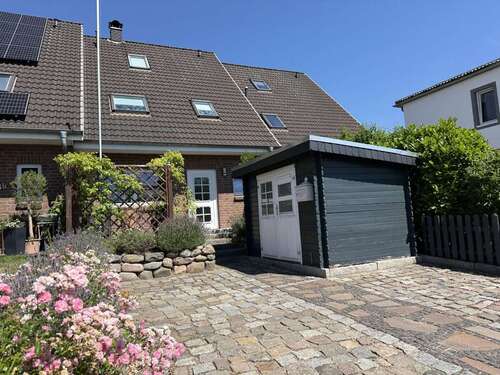 Foto - Haus zum Kaufen in Bad Schwartau 495.000,00 € 98 m²