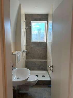 Foto - WG-Zimmer in Frankfurt am Main 485,00 € 80 m²