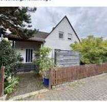 Haus zum Kaufen in Neu-Isenburg 717.000,00 € 143.5 m²