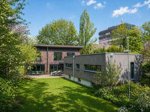 Foto - Haus zum Kaufen in Oldenburg 1.000.000,00 € 195.47 m²