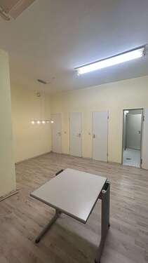 Foto - Büro in Lünen 518,00 € 74 m² - 518,00&nbsp;EUR Kaltmiete, ca.&nbsp; 74,00&nbsp;m&sup2;