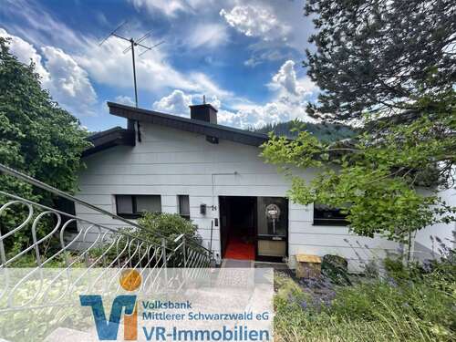 Foto - Haus zum Kaufen in Furtwangen 339.000,00 € 210 m²
