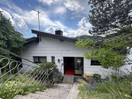 Foto - Haus zum Kaufen in Furtwangen 339.000,00 € 210 m²