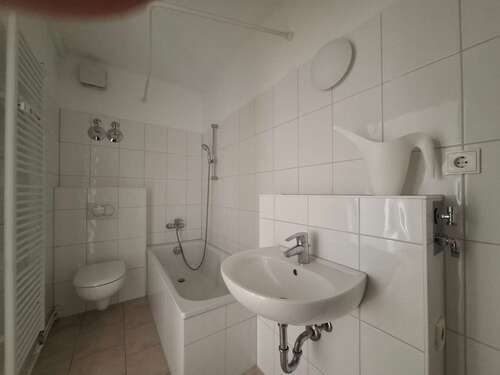 Foto - Wohnung zum Mieten in Berlin 428,65 € 64.4 m²