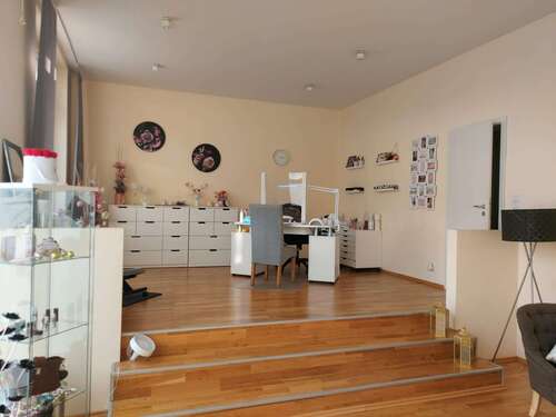 Foto - Büro in Halle 861,56 € 72.4 m² - 861,56 EUR Kaltmiete, ca.  72,40 m²