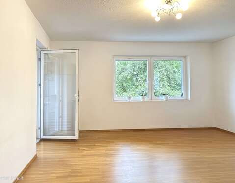 Foto - Wohnung zum Mieten in Hirschberg 690,00 € 60 m²