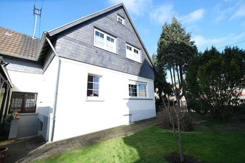 Foto - Haus zum Kaufen in Troisdorf 629.000,00 € 143 m²