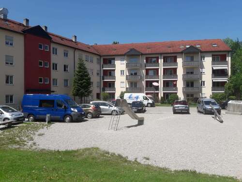 Foto - Wohnung zum Mieten in Traunreut 922,50 € 92.25 m²