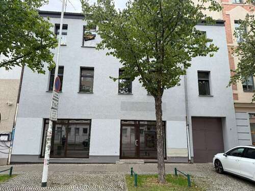 Foto - Wohnung zum Mieten in Halle 380,00 € 38 m²