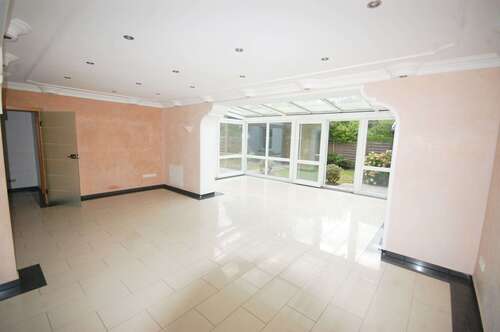 Foto - Haus zum Mieten in Volkse 1.200,00 € 260 m²