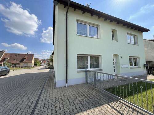 Foto - Haus zum Kaufen in Veitsbronn 699.000,00 € 428 m²