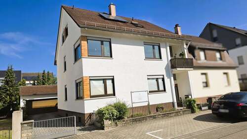 Foto - Haus zum Kaufen in Karlsruhe 689.000,00 € 218.5 m²