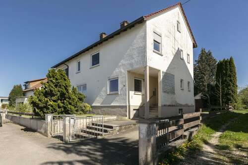 Foto - Haus zum Kaufen in Erbach-Ersingen 399.800,00 € 212.63 m²