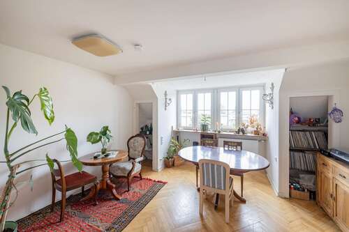 Foto - Wohnung zum Kaufen in Düsseldorf 390.000,00 € 83 m²