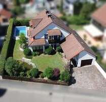 Haus zum Kaufen in Roth 729.000,00 € 215 m²