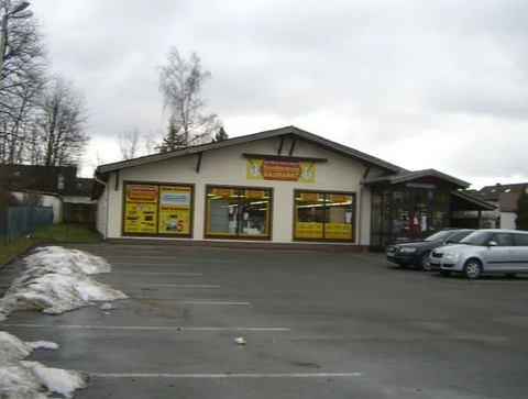 Foto - Einzelhandel in Sonnefeld 2.500,00 € 562 m²