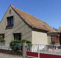 Haus zum Kaufen in Zeithain 79.000,00 € 123.76 m²