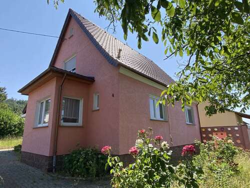 Foto - Haus zum Kaufen in Nieschütz 225.000,00 € 106.27 m²