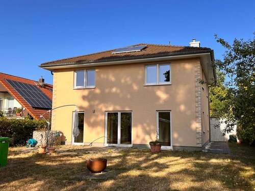 Foto - Haus zum Kaufen in HoppegartenOT Hönow 749.800,00 € 160 m²