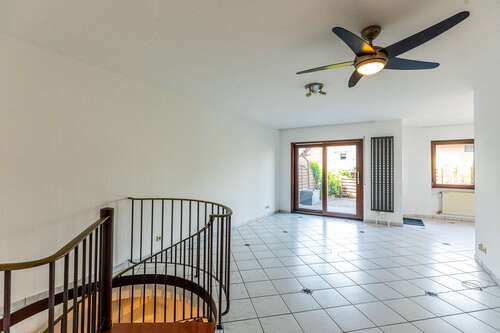 Foto - Wohnung zum Kaufen in Bischofsheim 360.000,00 € 70.55 m²