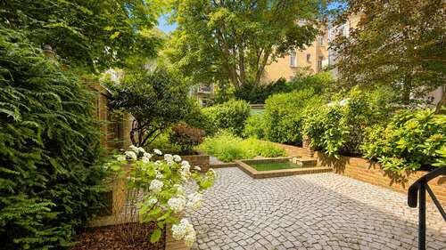 Foto - Haus zum Kaufen in Frankfurt am Main 3.980.000,00 € 180 m²
