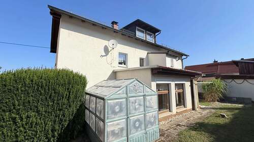 Foto - Haus zum Kaufen in OelsnitzVogtland 68.500,00 € 130 m²