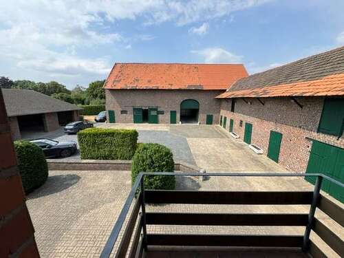 Foto - Haus zum Mieten in Linnich 1.480,00 € 155 m²