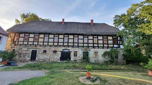 Foto - Haus zum Kaufen in Stauchitz 25.000,00 € 200 m²