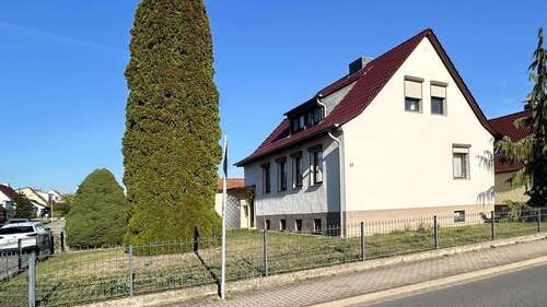 Foto - Haus zum Kaufen in Oschersleben 199.999,00 € 100 m²