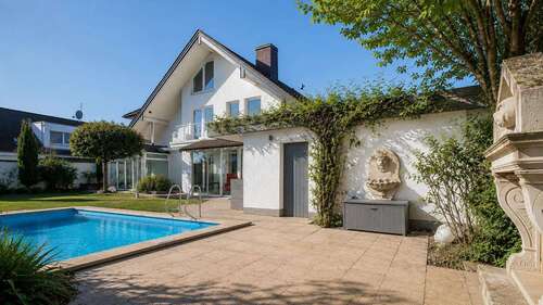 Foto - Haus zum Kaufen in Breisach 780.000,00 € 345 m²