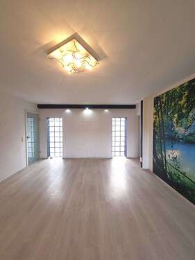 Foto - Wohnung zum Kaufen in Rheinzabern 150.000,00 € 82.02 m²