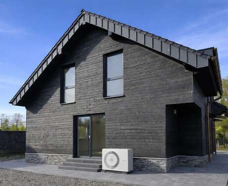 Foto - Haus zum Mieten in Siegburg 2.250,00 € 146 m²