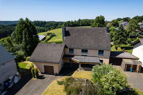 Foto - Haus zum Kaufen in Hörscheid 259.000,00 € 154 m²