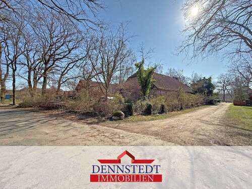 Foto - Haus zum Kaufen in Woltersdorf 30.000,00 € 200 m²