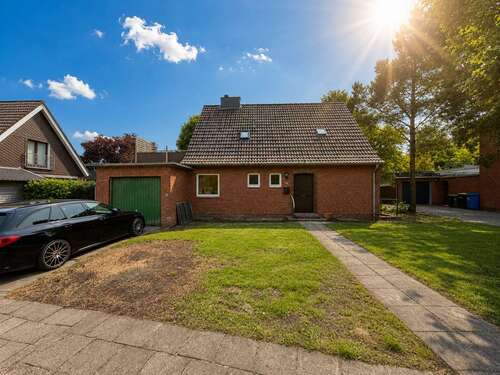 Foto - Haus zum Kaufen in Meldorf 165.000,00 € 114.43 m²
