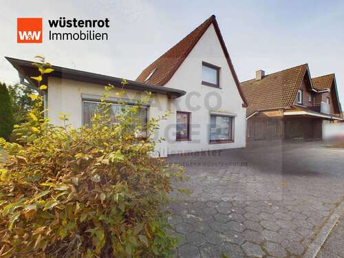 Foto - Haus zum Kaufen in Sande 119.000,00 € 147.95 m²