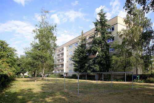 Foto - Wohnung zum Mieten in Neubrandenburg 462,00 € 76.11 m²