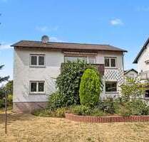 Haus zum Kaufen in Schöneck 520.000,00 € 144.66 m²